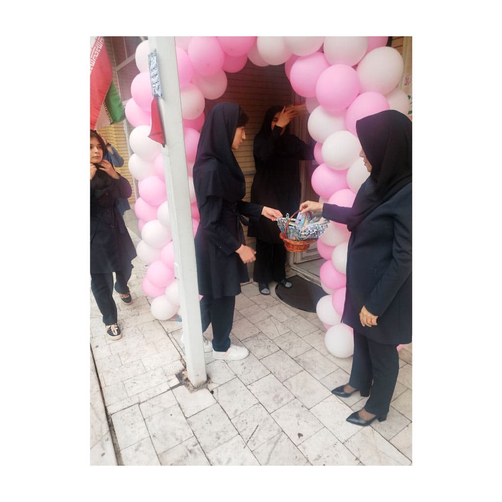 مدرسه دخترانه غیر دولتی نخبه